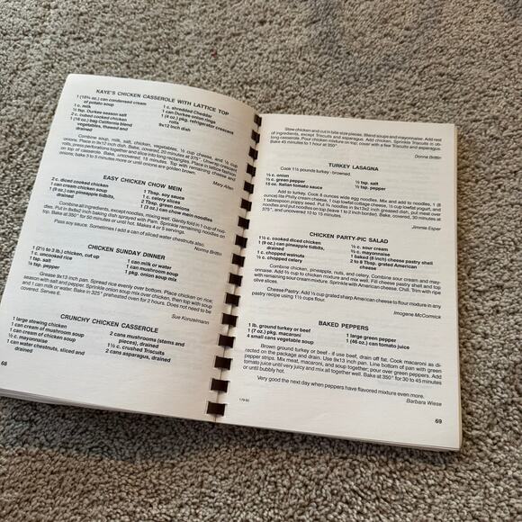 Vintage 1992 Treasured Recipes Cookbook Springfield Illinois Ceramics & Crafts - Picture 6 of 12